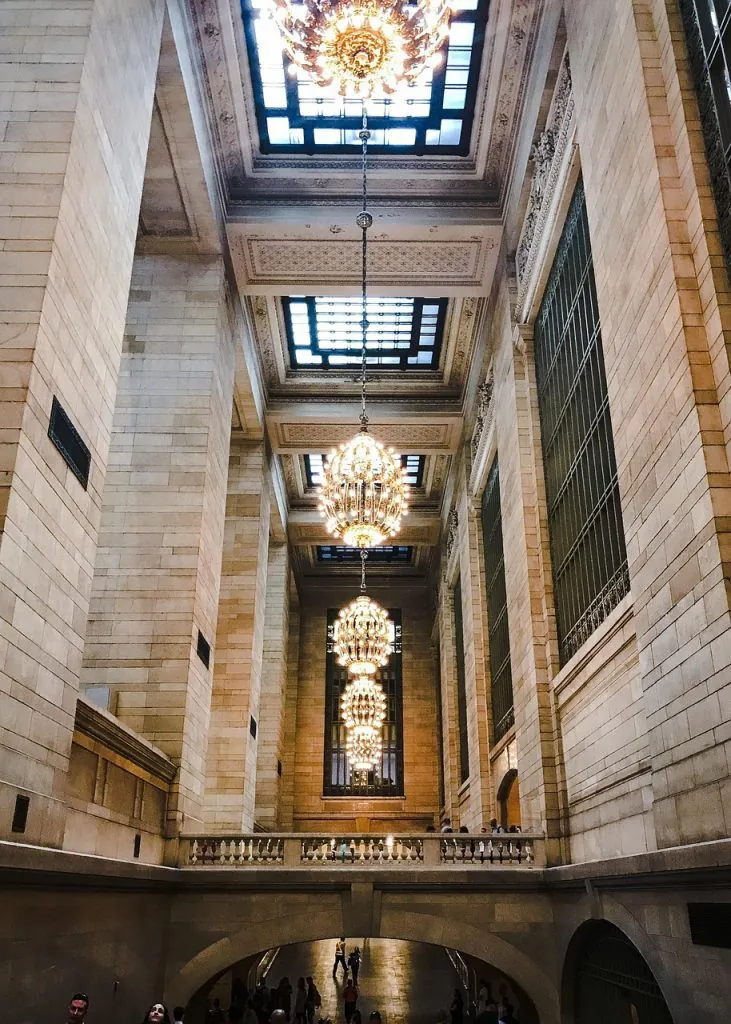 grand central station, new york city, new york, nyc, york, new, central, city, station, grand, manhattan, usa, terminal, transportation, ny, train, tourism, building, america, avenue, landmark, street, clock, taxi, park, midtown, chandelier, chandeliers, travel, famous, architecture, metro, windows, brass, columns, railroad, rail, ceiling, interior, lights, railway, ornate, antique, old, brown news, brown train, brown clock, brown new