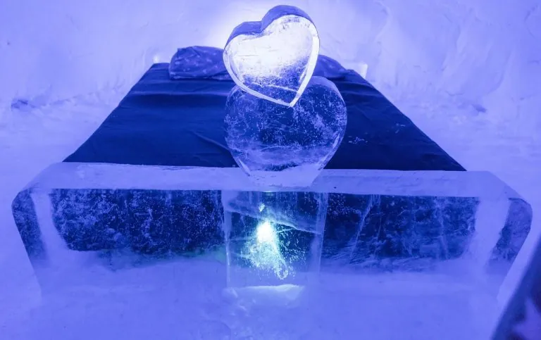 snowhotel, kirkenes, norway, hotel room, ice sculpture, adventure, tourism, travel, blue room, blue hotel, hotel room, hotel room, ice sculpture, ice sculpture, ice sculpture, ice sculpture, ice sculpture